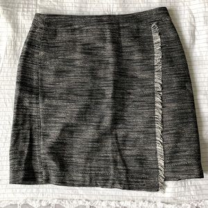 Cute asymmetric mini skirt from Loft in size 4 petite.